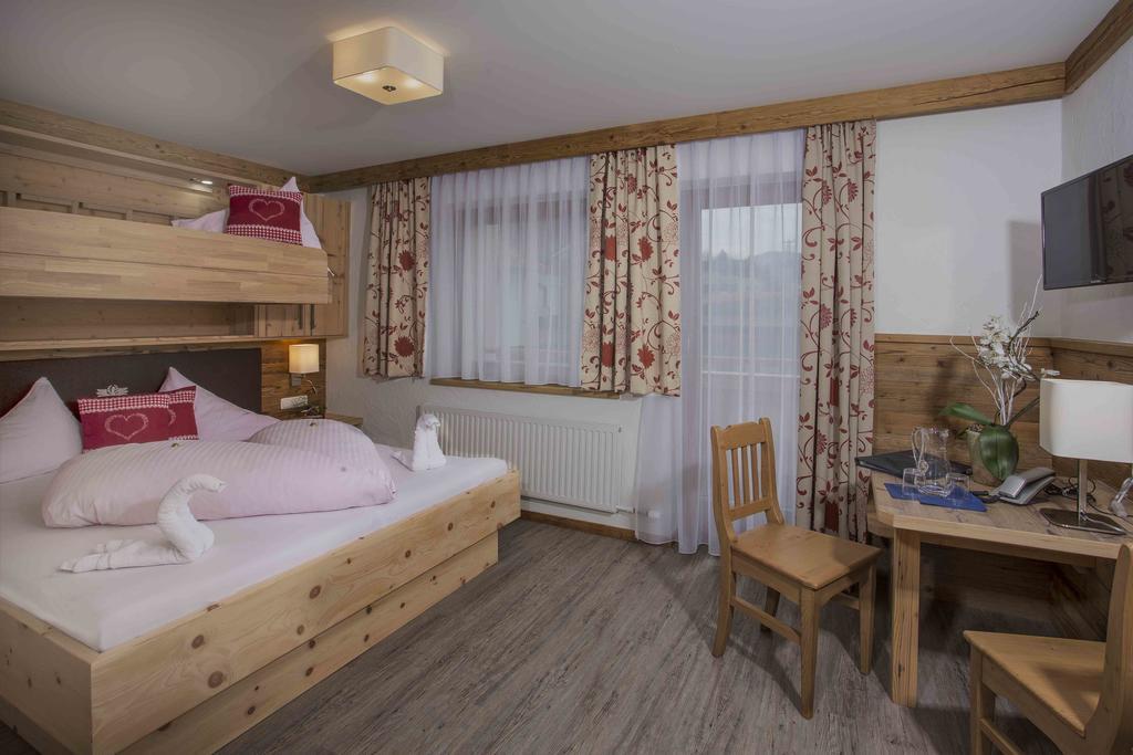 Gasthof Zum Wilden Kaiser เชฟเฟา อัม วิลเดนไคเซอร์ ห้อง รูปภาพ